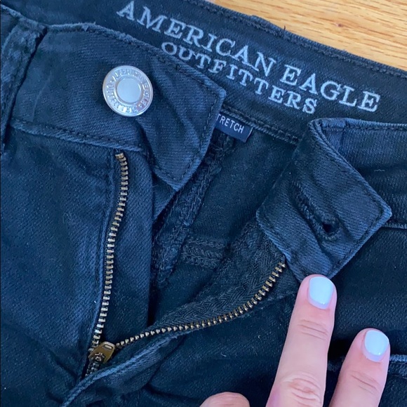 High rise AE jean shorts - Picture 2 of 3